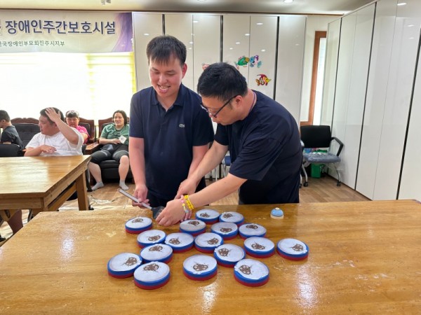 KakaoTalk_20250916_153202666_08 (1).jpg